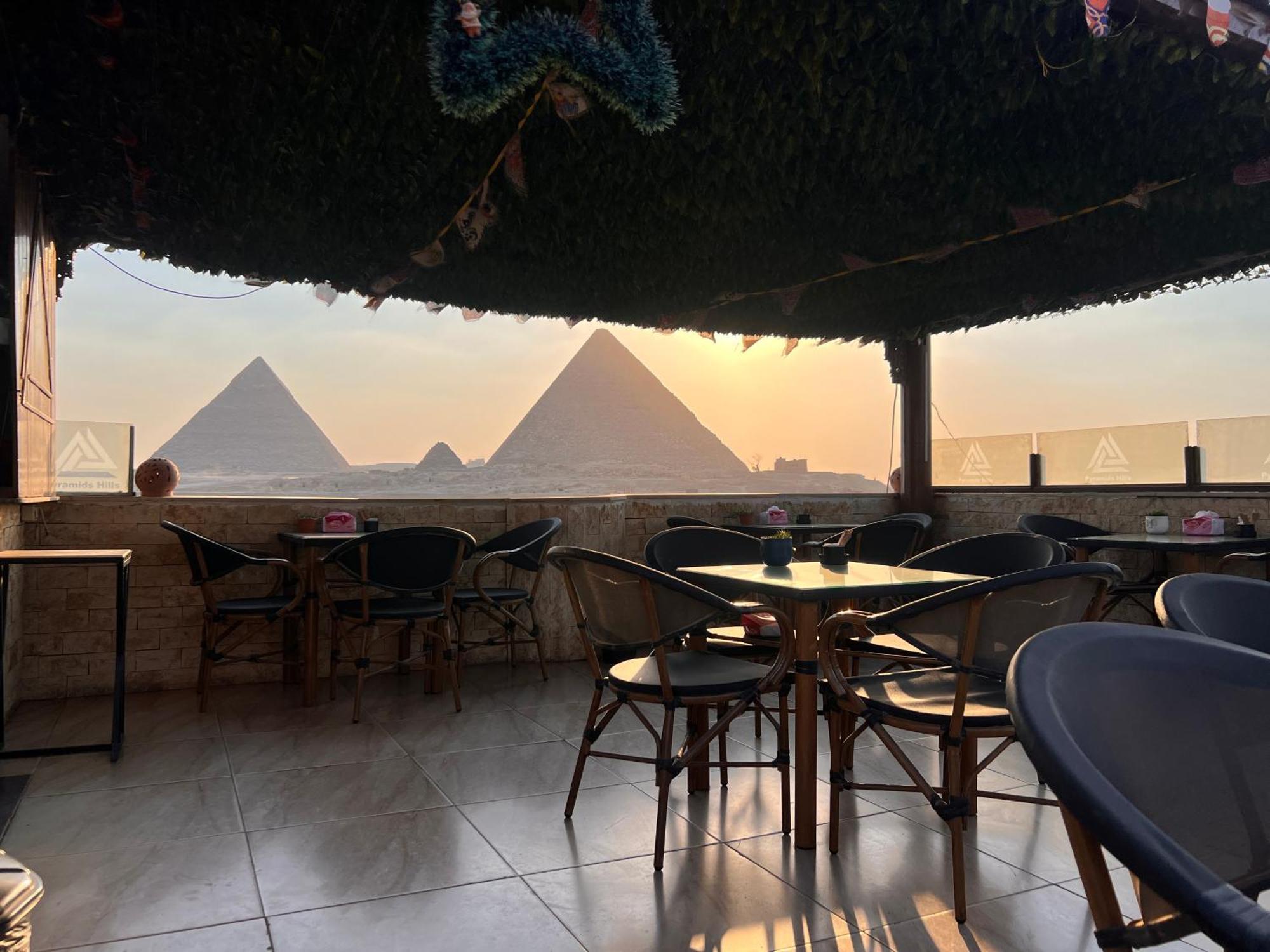 Imhotep Pyramids View Inn Kafret el-Gabal Exterior photo